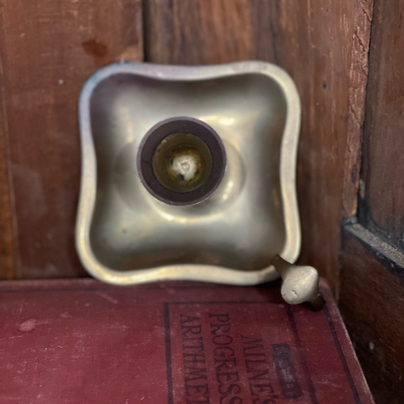 Vintage Brass Finger Loop Chamberstick - Picture 13 of 14